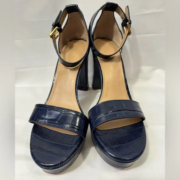 Lauren Ralph Lauren Sleek Navy Heels - Picture 3 of 12